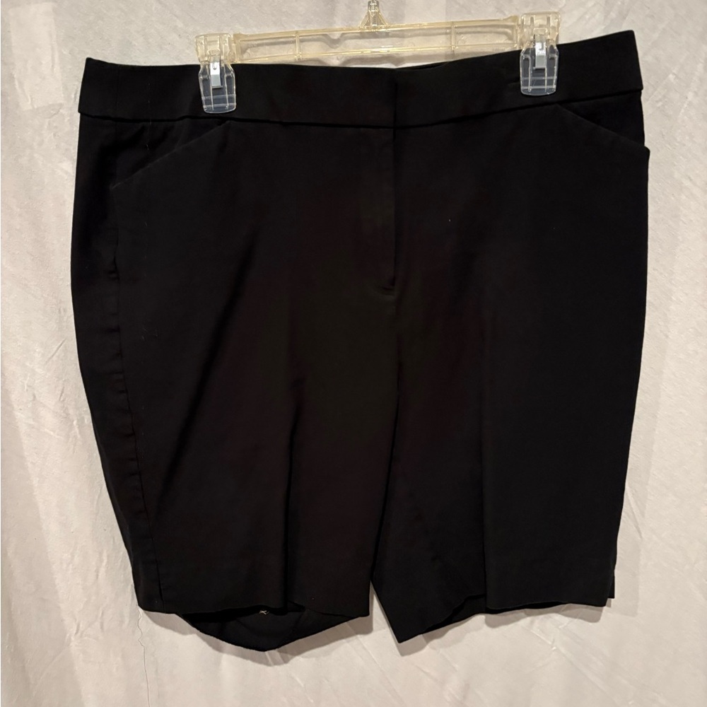Chico's Elegant Black Women's Bermudas